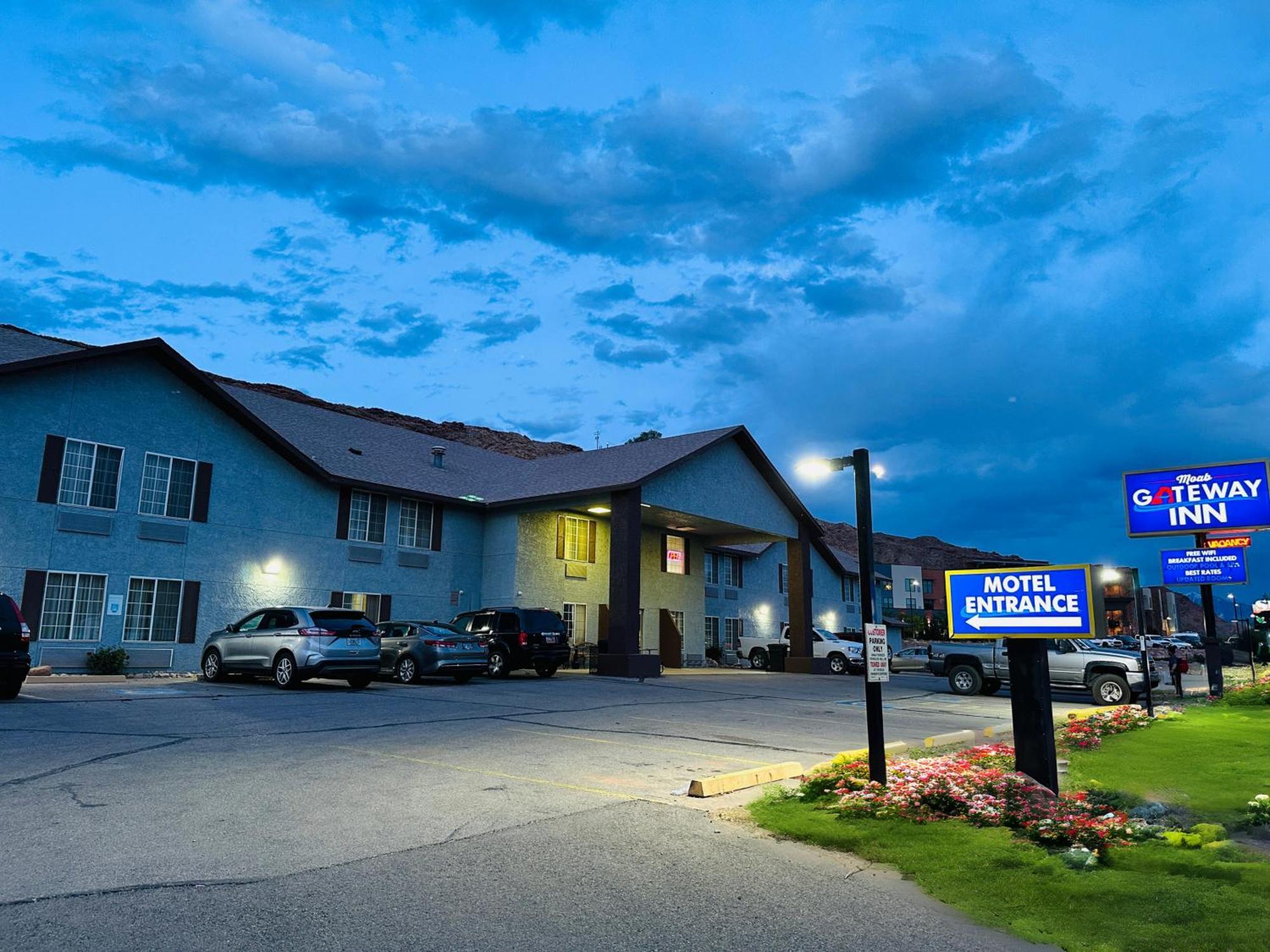 Moab Gateway Inn At Arches Nat'L Park Exterior photo